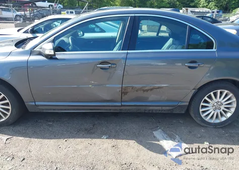 2007 Volvo S80 3.2 from USA, damaged, VIN YV1AS982471041447